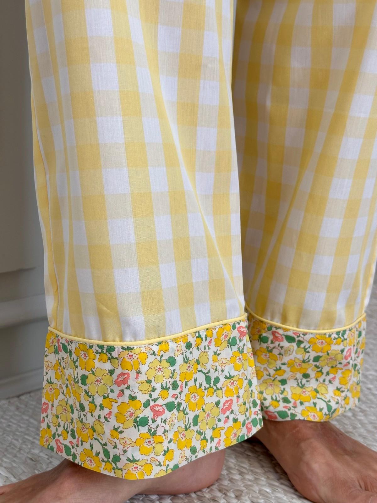 PIGIAMA DIONNA QUADRONE GIALLO CON DETTAGLI MRS STONELEY