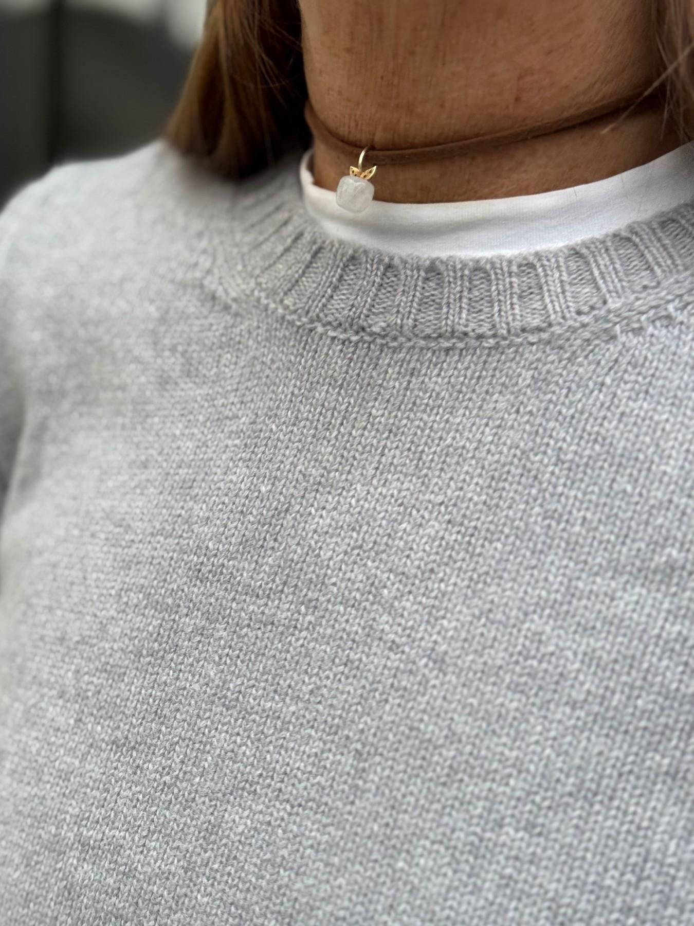 GIROCOLLO DONNA IN LANA "GRIGIO"