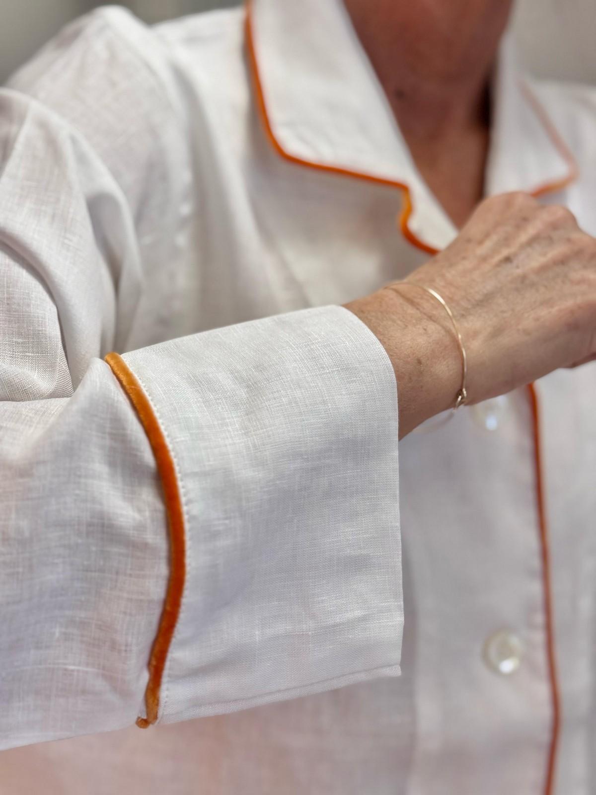 PIGIAMA DONNA IN LINO BIANCO PROFILO ARANCIO
