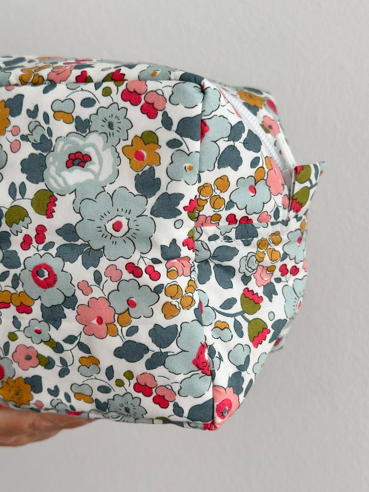 BEAUTY LIBERTY BETSY CLASSICO BENL BETSYCLASSICO SILVIA SCALMANA