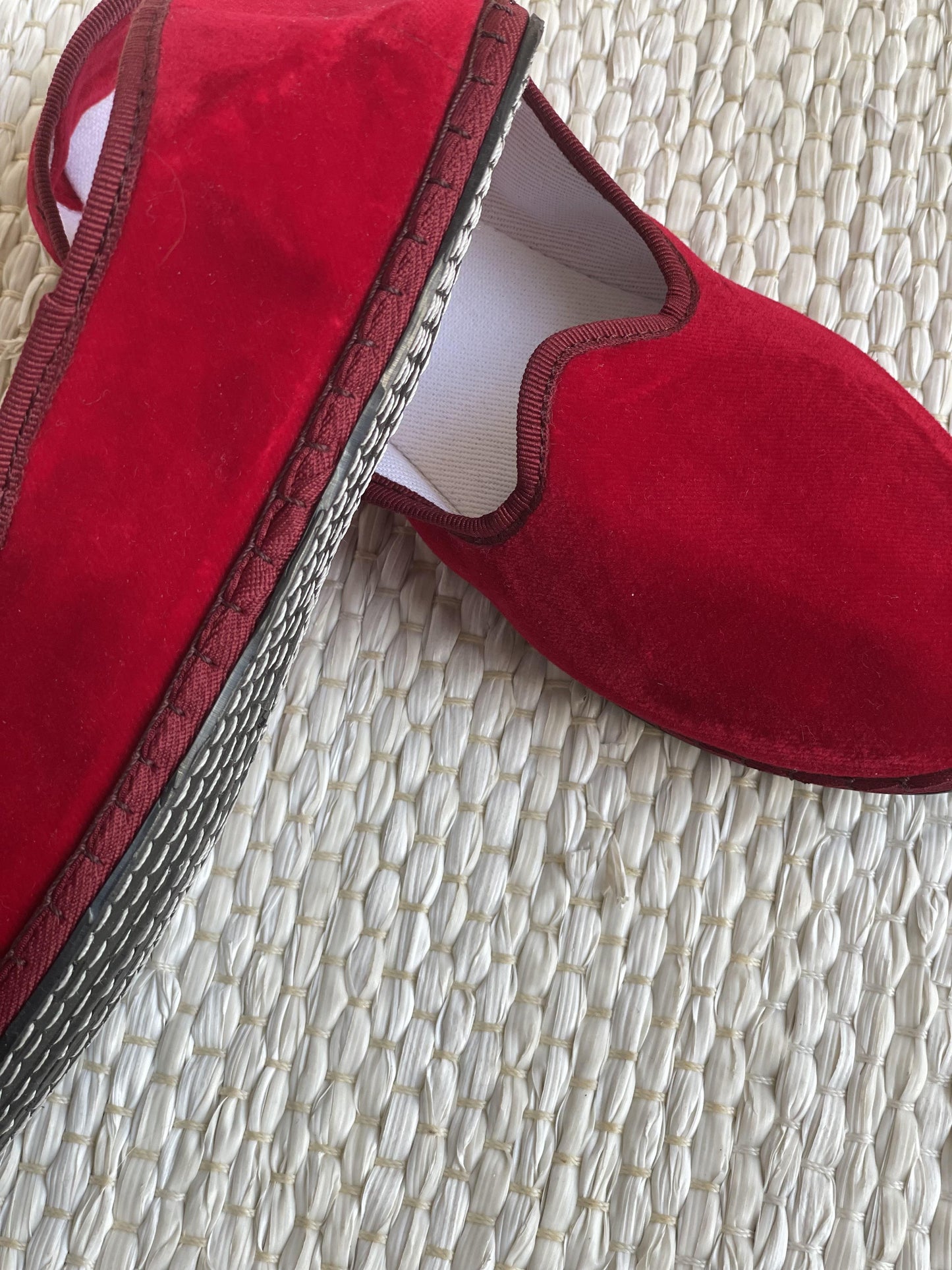 FRIULANE DONNA ROSSO CARDINALE