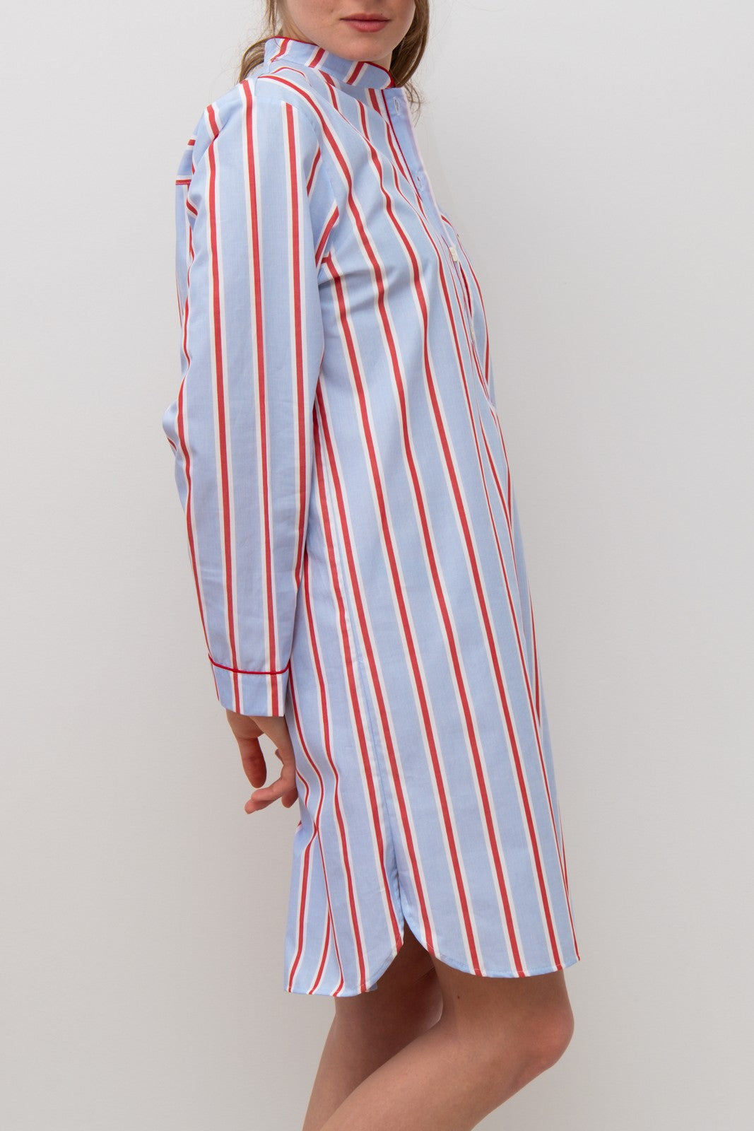CAMICIA DA NOTTE MANICHE LUNGHE RIGA FONDO AZZURRO/ROSSA PROFILO ROSSO NLDPRFO AZZROS SILVIA SCALMANA 