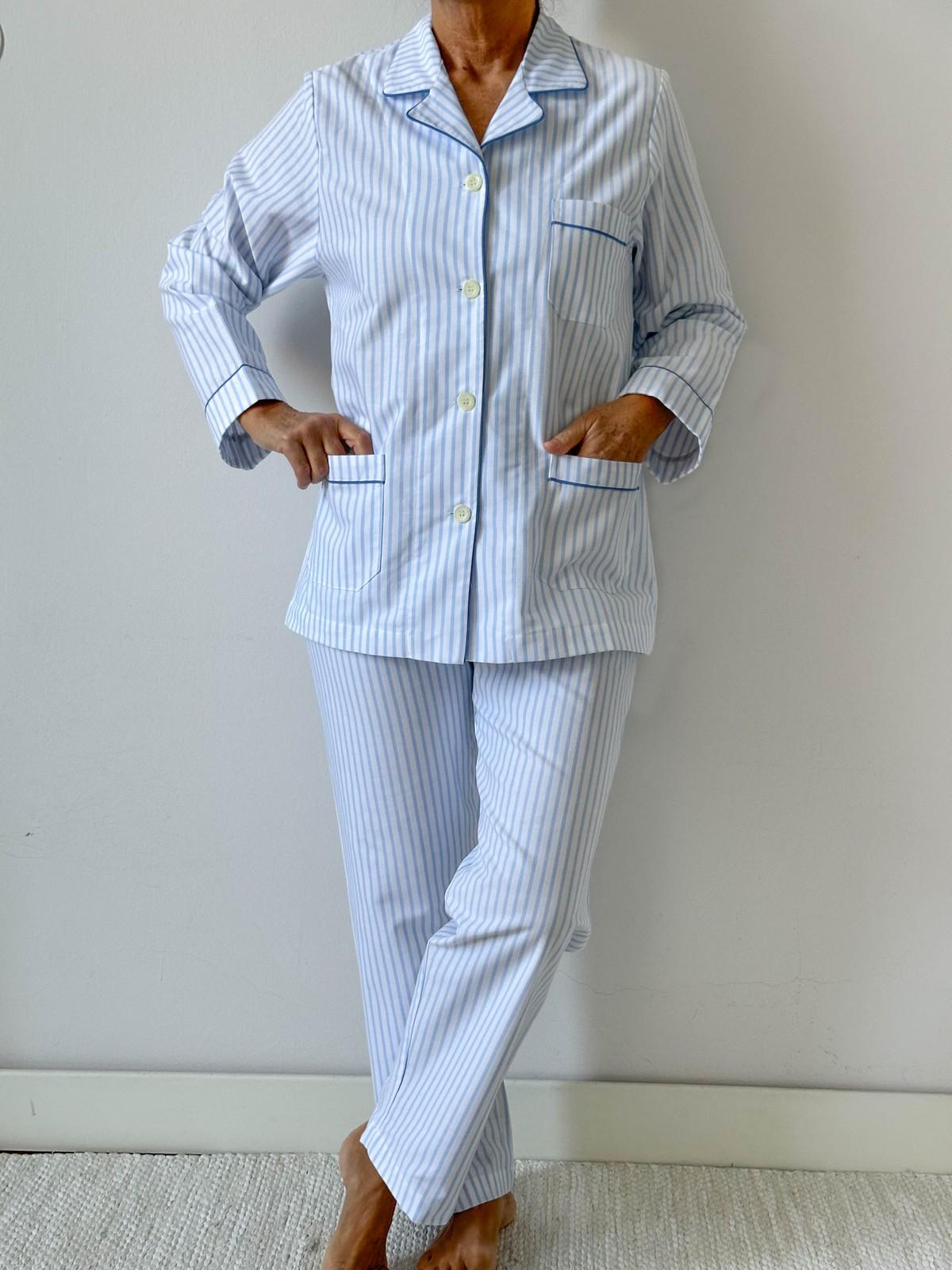 COMPLETO DONNA BASTONCINO AZZURRO PROFILO AZZURRO CODFBAS AZZAZO SILVIA SCALMANA 