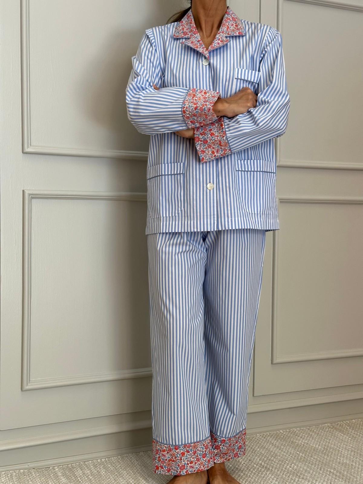 PIGIAMA DONNA BASTONCINO AZZURRO CON DETTAGLI THERESA AZZURRO MXDLBAS AZZTHERESAAZZ SILVIA SCALMANA 