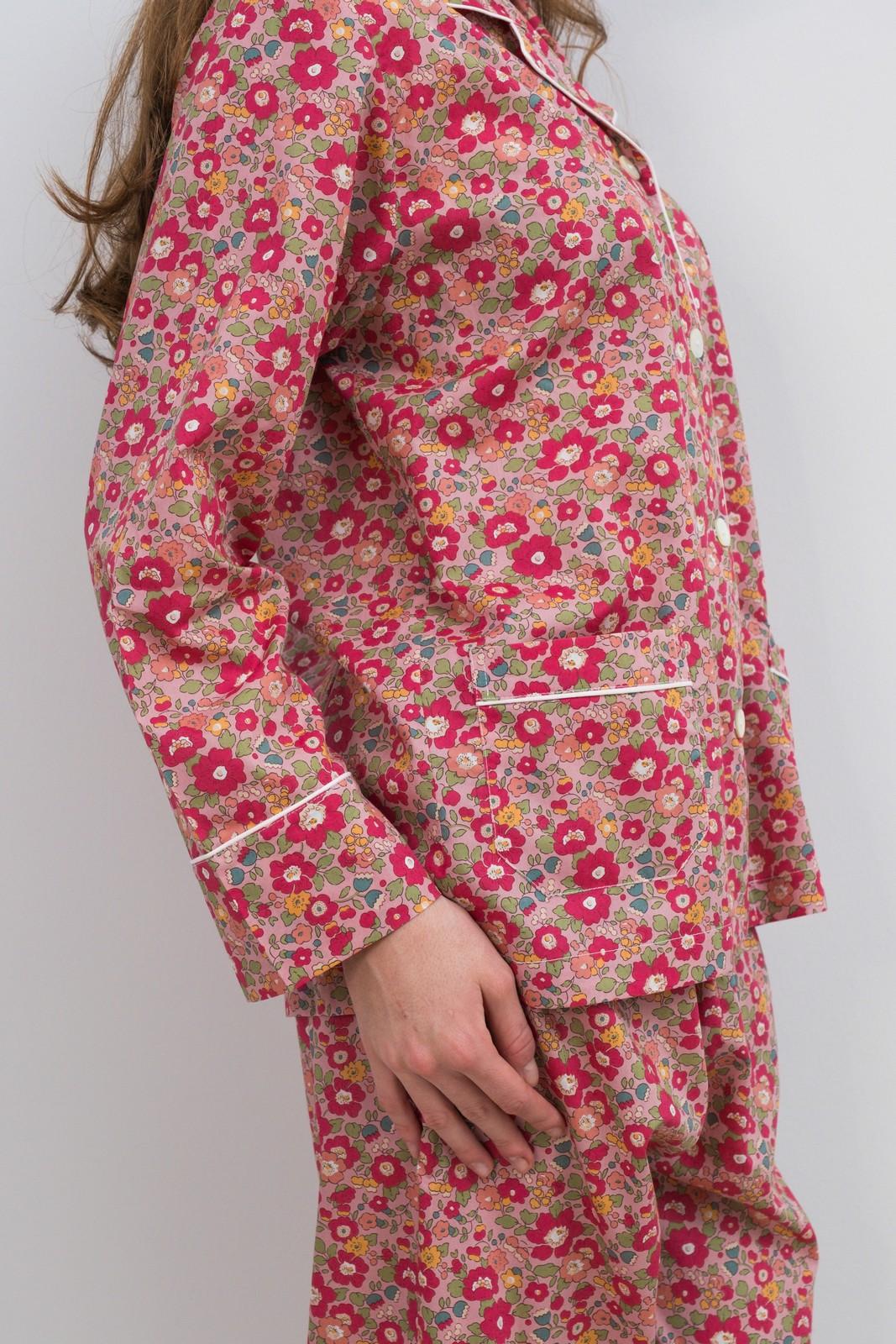 COMPLETO LIBERTY DONNA BETSY MEADOW CODL BETSYMEADOW SILVIA SCALMANA 