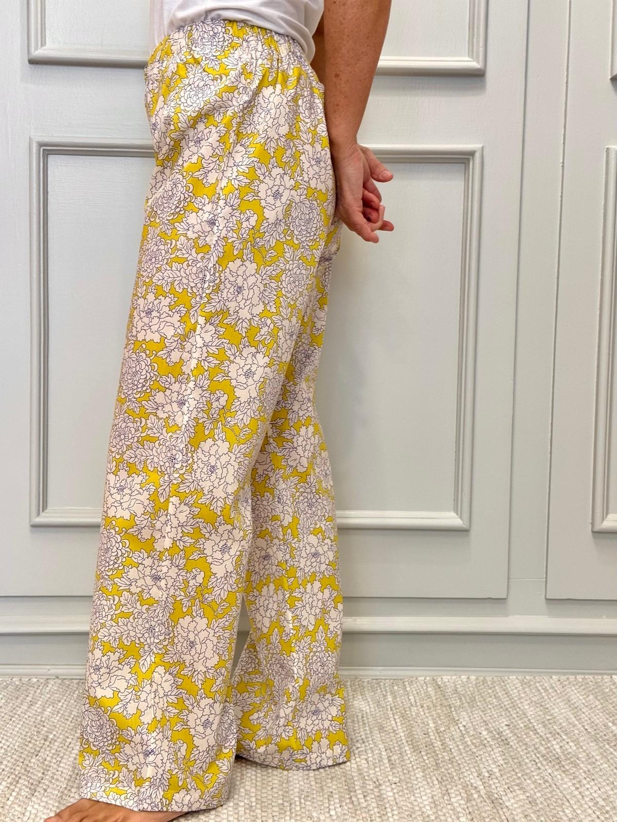 SILVIA SCALMANA PADLCOSTUMEGIALLO