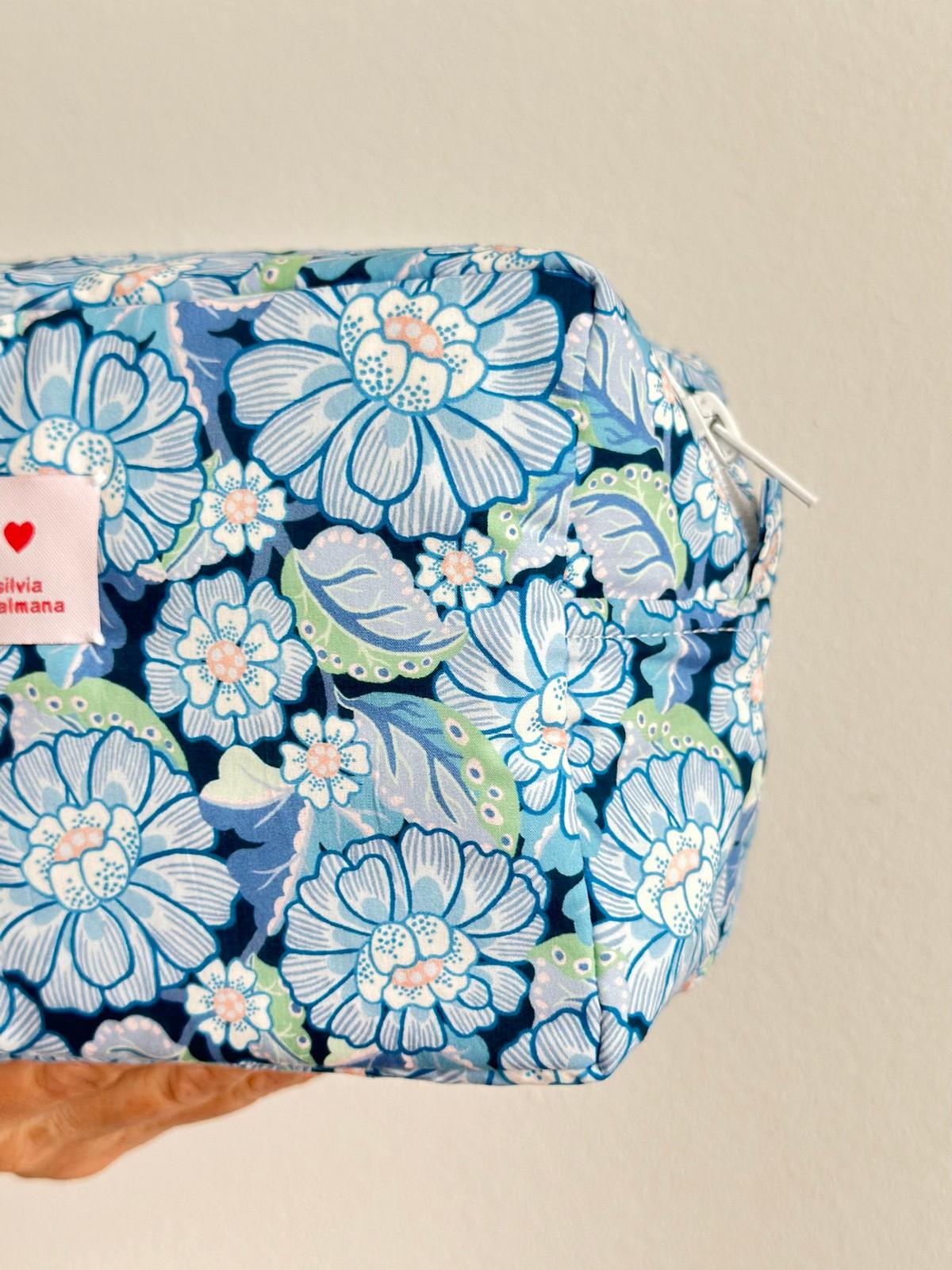 BEAUTY LIBERTY CLIFFORD STREET BLU BENL CLIFFORDBLU SILVIA SCALMANA 