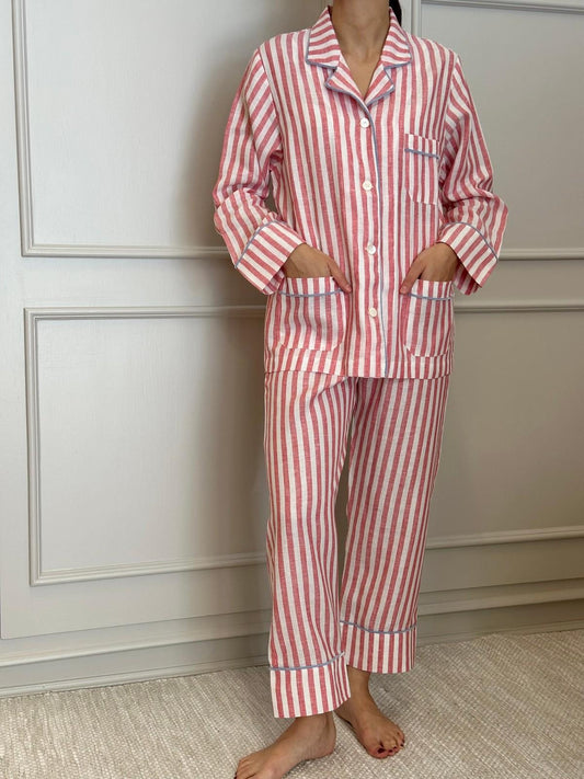 PIGIAMA DONNA IN LINO TAGLIATELLA ROSSA ROFILO AZZURRO CODITAG ROSAZZ SILVIA SCALMANA 