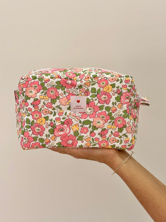 BEAUTY LIBERTY "BETSY" FRAGOLA BENL BETSYFRAGOLA SILVIA SCALMANA 