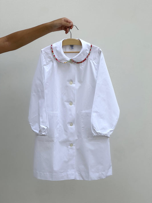 GREMBIULE SCUOLA BIANCO CON LIBERTY GREMBIULE LIBERTY ROSSO CASA DEL BIANCO 