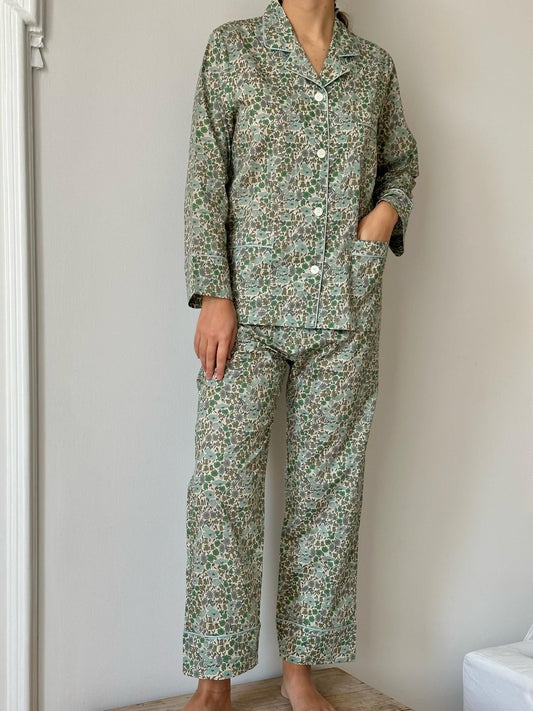 LIBERTY WOMEN'S "POPPY AND DAISY" GREEN PAJAMAS