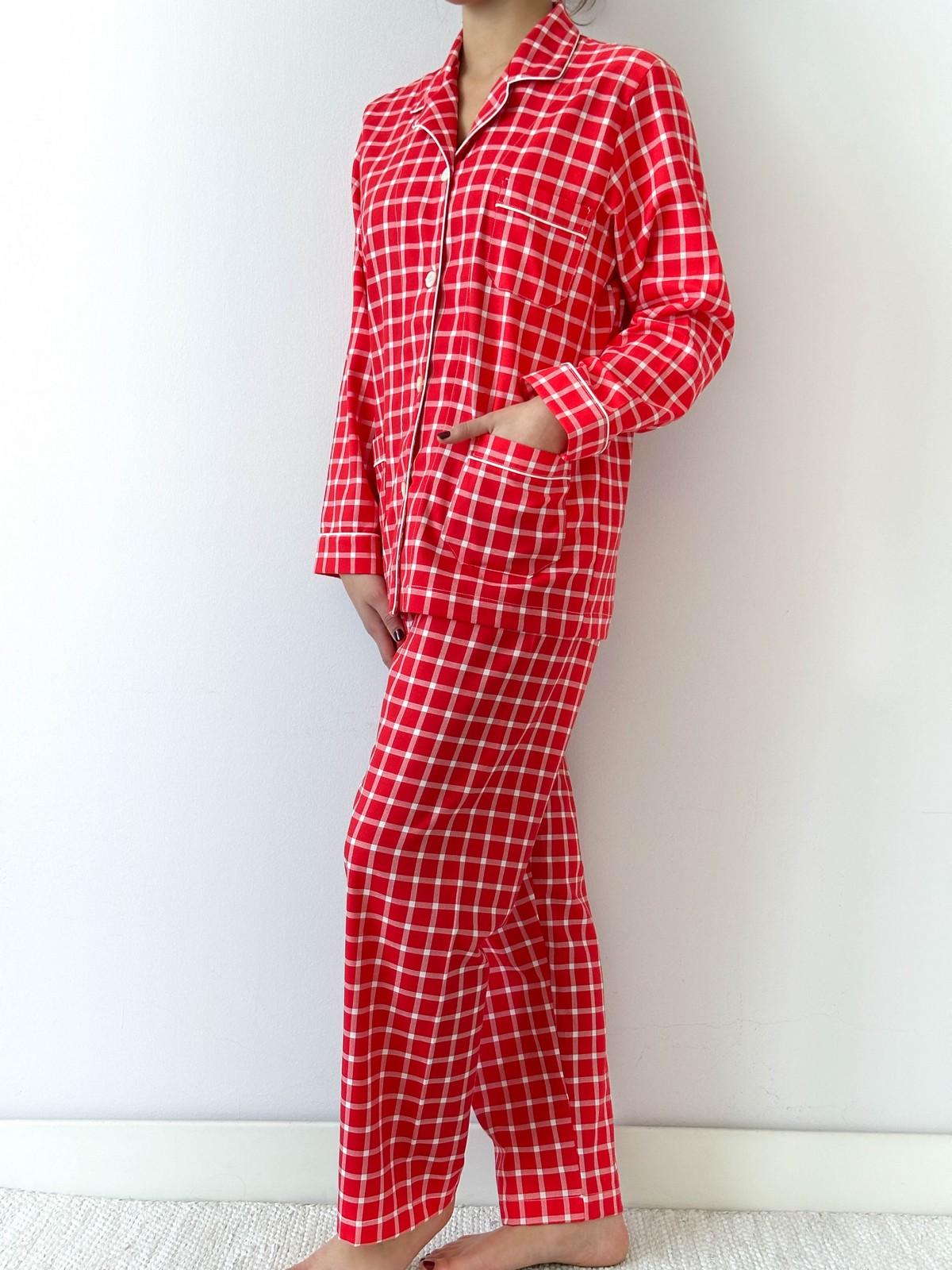 COMPLETO DONNA FINESTRATO FONDO ROSSO CODFFIN ROSLAT SILVIA SCALMANA 